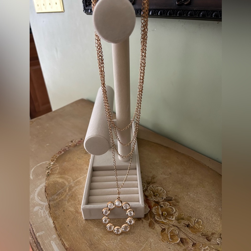 New Bling Statement Necklace,4 Layer Gold Tone Chain Link,Rhinestone Pendant - Picture 1 of 4